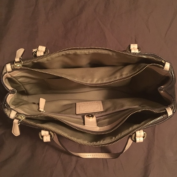 Authentic dark brown Coach purse - Picture 1 of 3